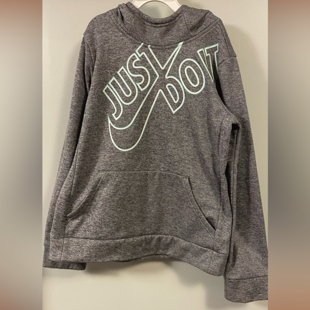 NIKE DRI-FIT Youth Size L Unisex Gray Front Pocket Fleece Lined Athletic Hoodie